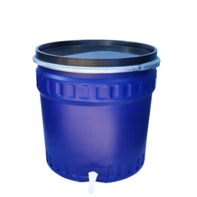 Beczka z kranem stożkowa 120l plastikowa z metalową obejmą zbiornik na deszczówkę