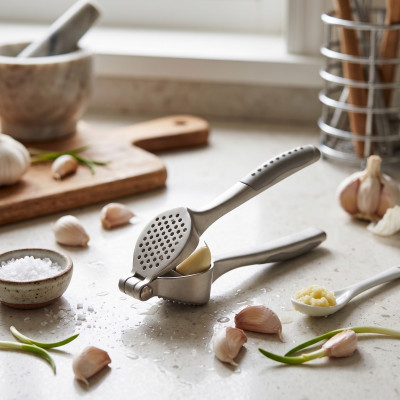 Praska do czosnku ze stali nierdzewnej 17,5 cm