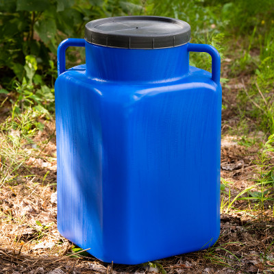 Beczka plastikowa kwadratowa zakręcana 60l
